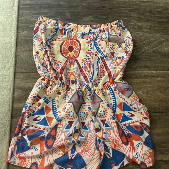 Rompers - Picture 2 of 2